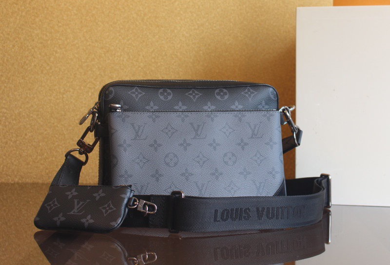 루이비통 트리오 메신저백 YY M69443 H5