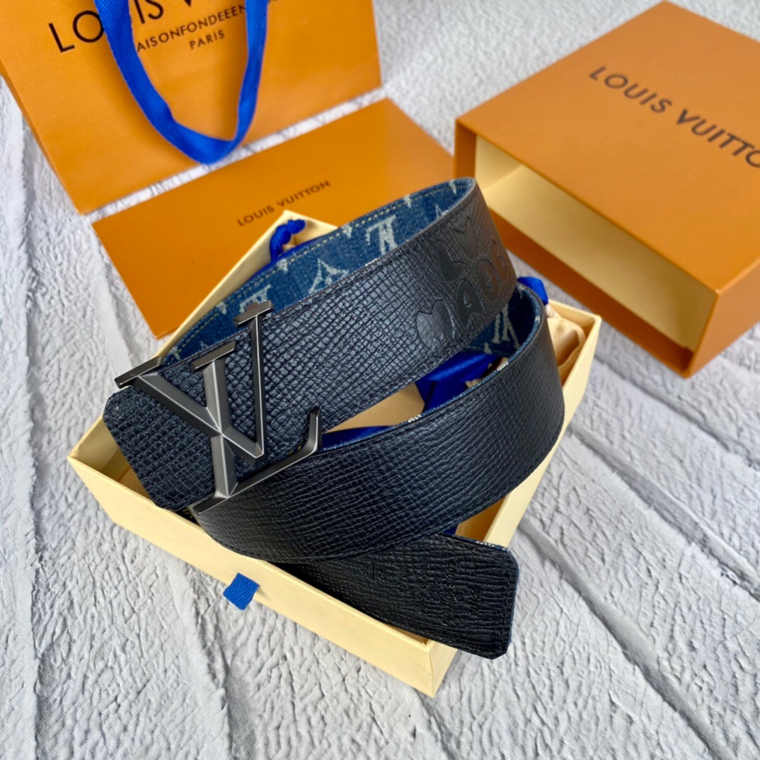 루이비통 2022 남성용 벨트 LV039 BT1