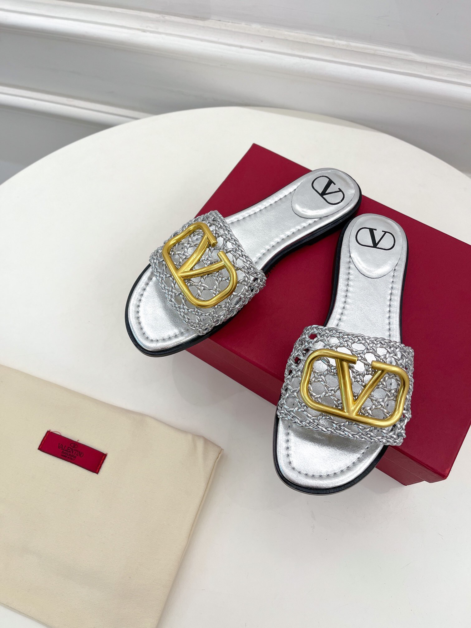 발렌티노 2022 여성용  슬리퍼 WA645 SH-D