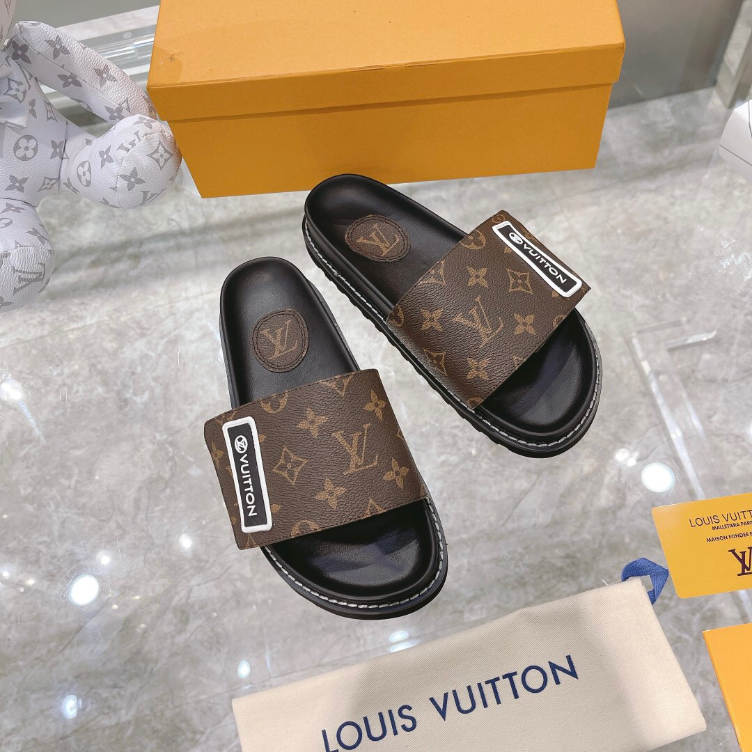 루이비통 2022 여성용  슬리퍼 WA651 SH-D
