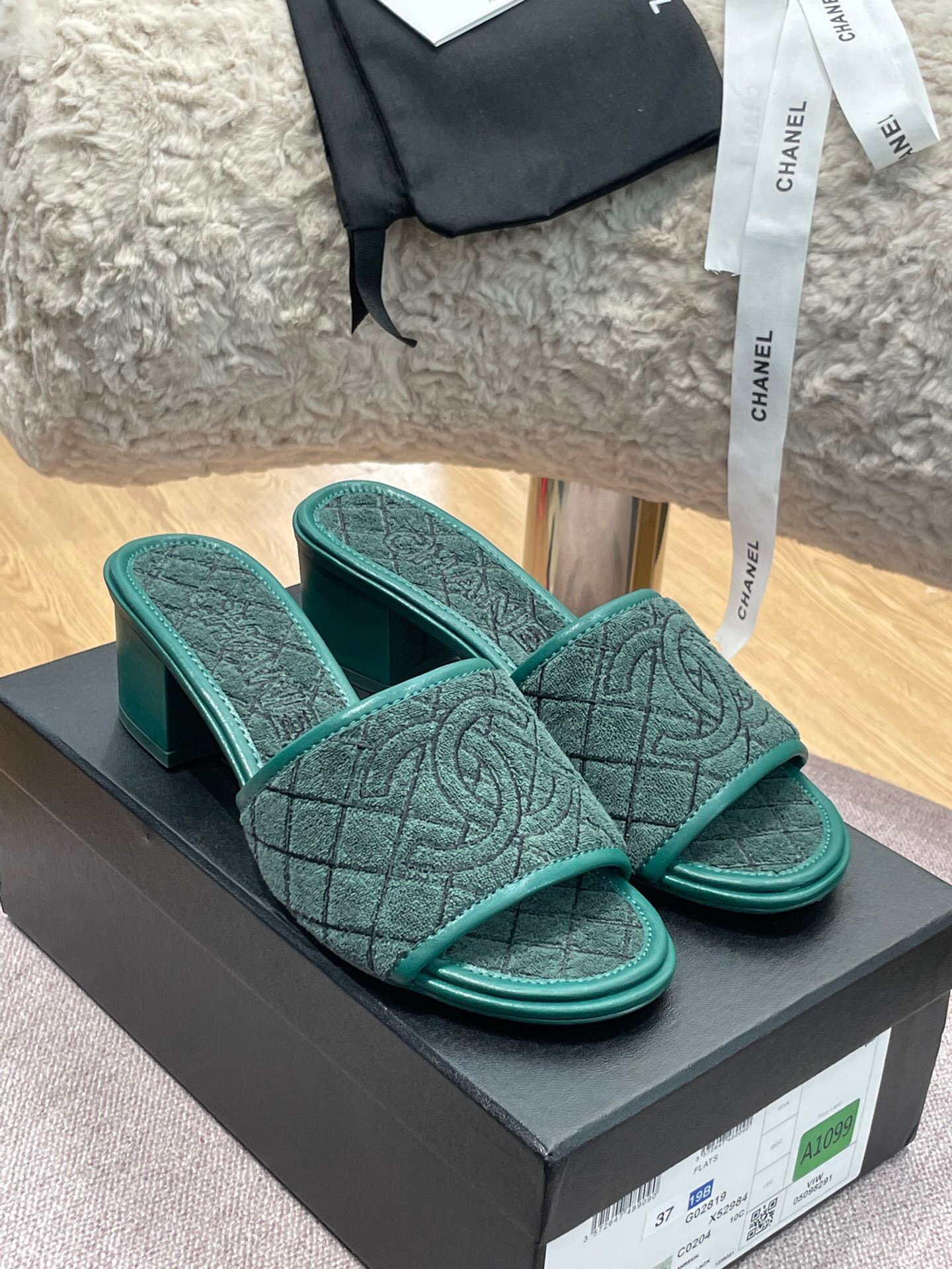 샤넬 2022 여성용  슬리퍼 WA668 SH-D