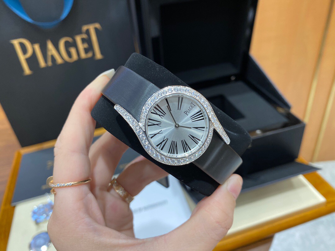 PIAGET 피아제 여성용 시계 WA726 TM