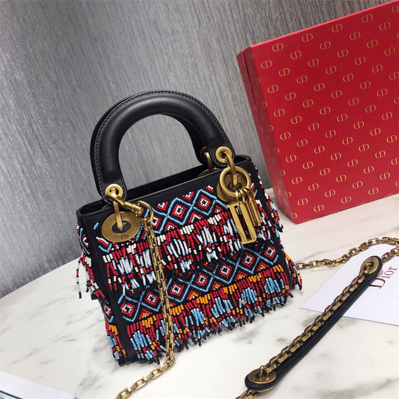 크리스챤 디올  스몰 레이디백 C1004LI