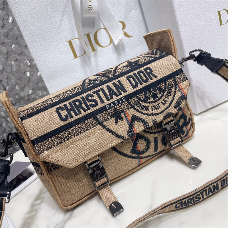 크리스챤 디올   캠프백   CD016 LI