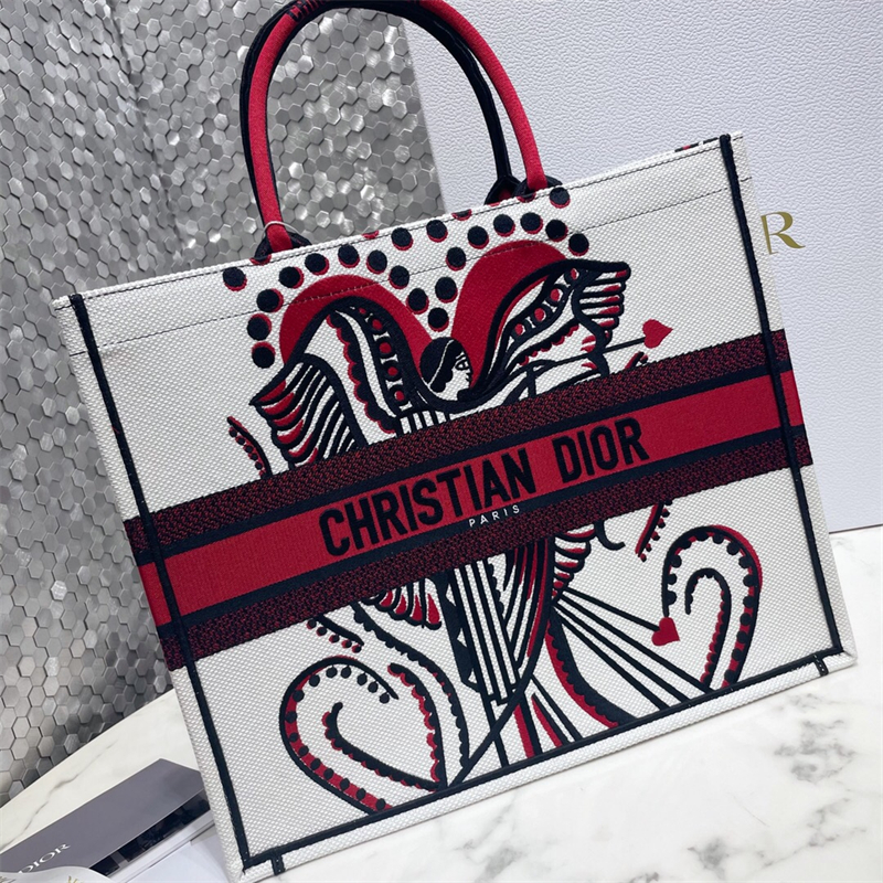 크리스챤 디올 북 토트백  M1286 2가지 사이즈 LI