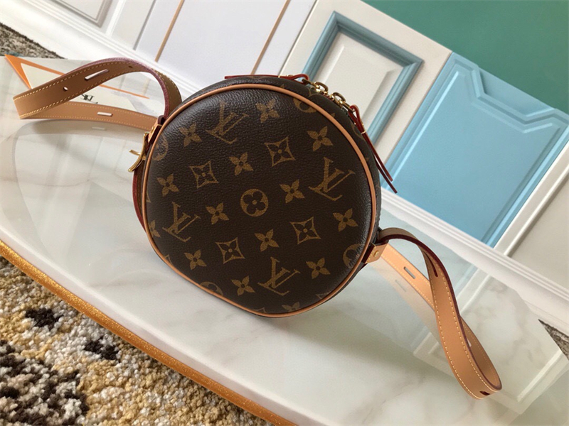 루이비통 모노그램 샤포 부아뜨 M45149 XL