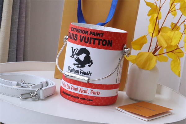 루이비통 LV 페인트 캔 레드 M81595 XL