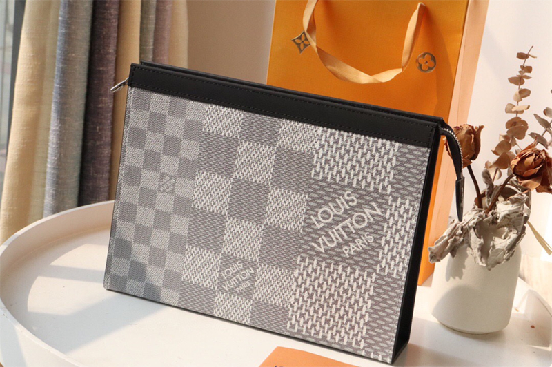 루이비통   포쉐트 보야주 클러치  N60444  XL