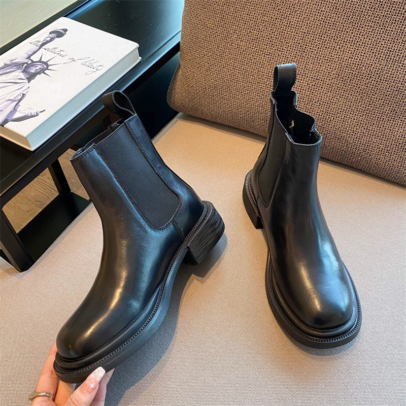 어그 2022 여성용  앵글부츠 WA1232 SH-D