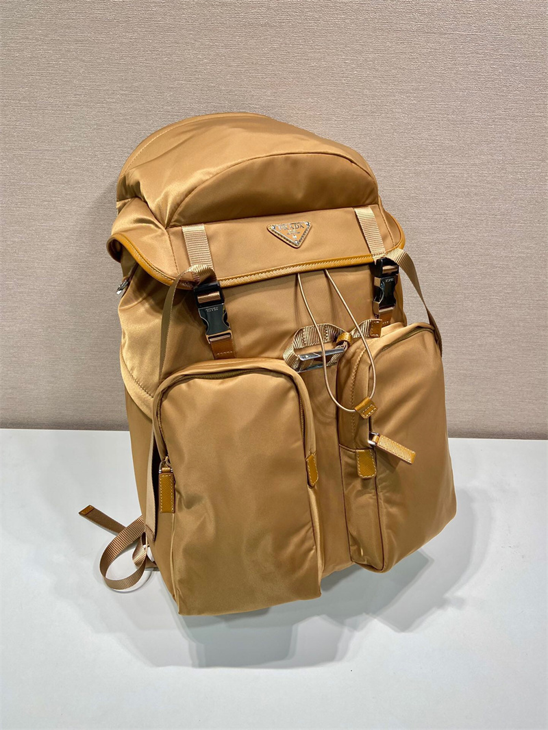 프 라 다 남성 백팩 포코노천 2VZ019 PD1-B