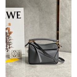 로에베 퍼즐백 LW034 LS