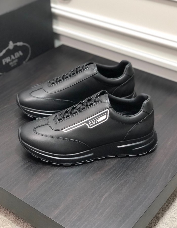 프라다 2023 남성용 스니커즈 PD262 SH-E