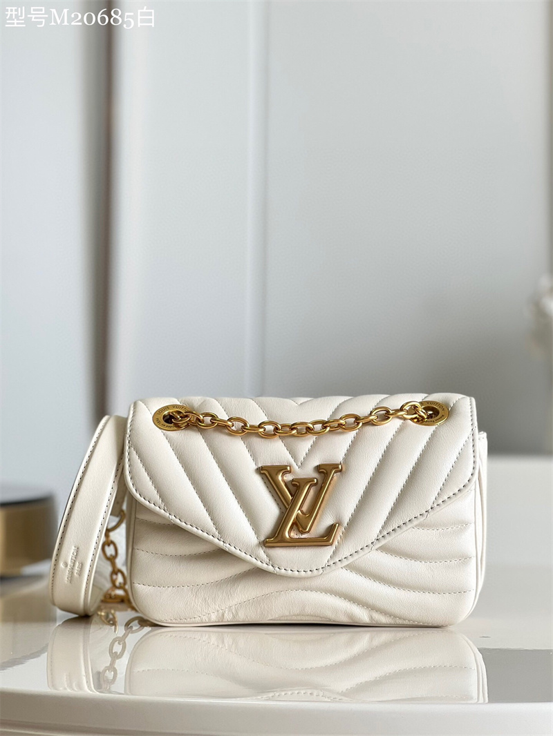 루이비통 뉴 웨이브 체인 백 PM M20686 GZ