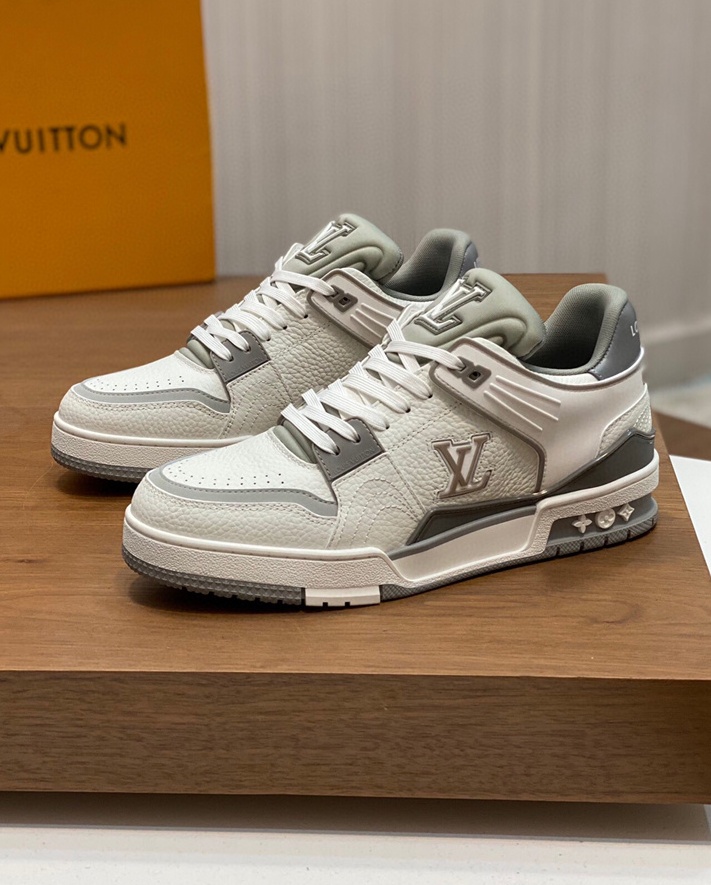 루이비통 2024 남성용 스니커즈 LV562 SH-E
