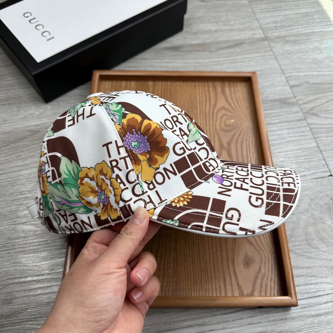 구찌 남여공용 볼캡모자 SN829 GT