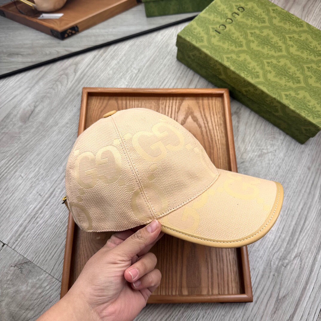 구찌 남여공용 볼캡모자 SN833 GT