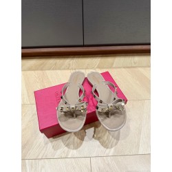 발렌티노 2024 여성용 PVC 슬리퍼 WA3324 OS