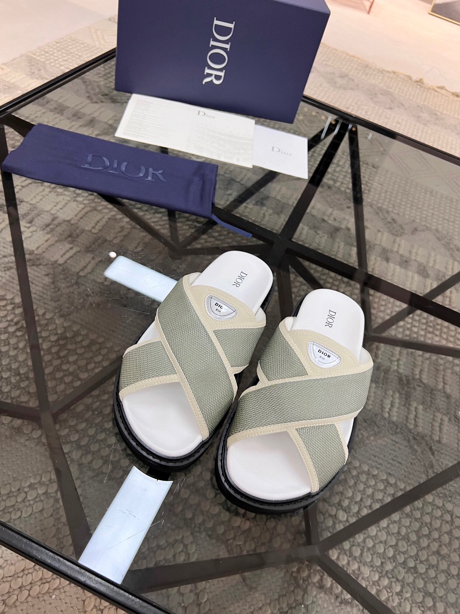 크리스챤 디올 2024 남성용 슬리퍼 CD227 SH-E