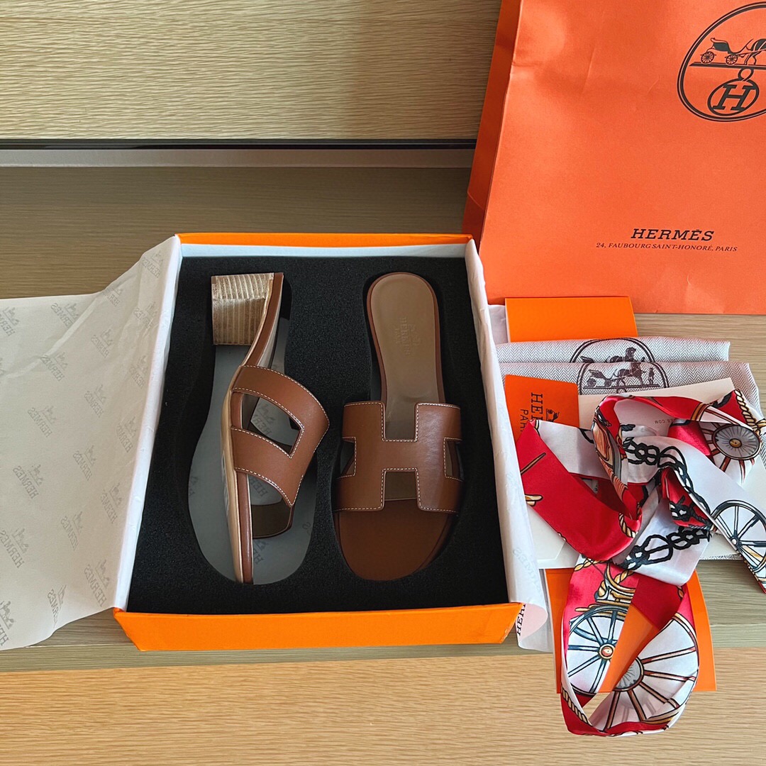 에르메스 2024 여성용  슬리퍼 WA3699 DN