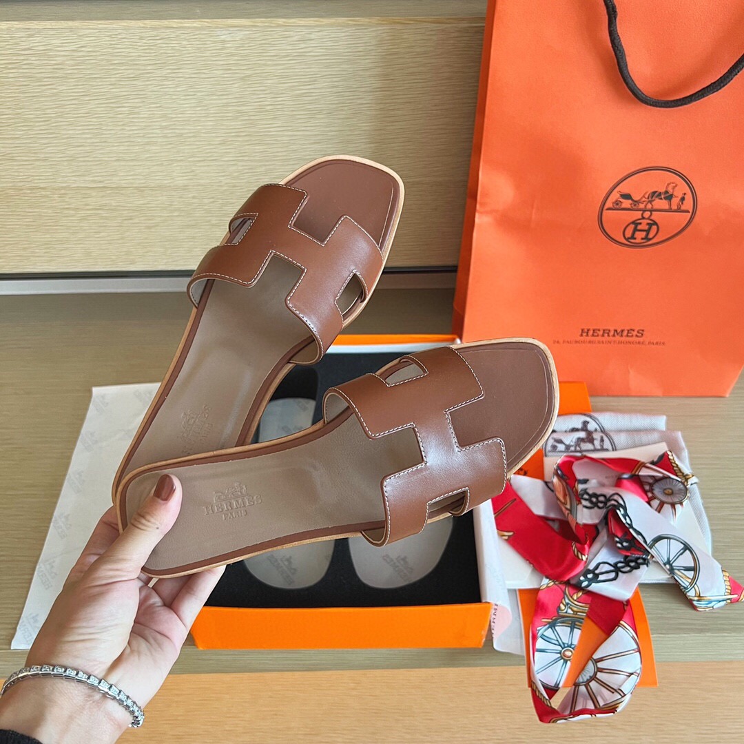 에르메스 2024 여성용  슬리퍼 WA3702 DN