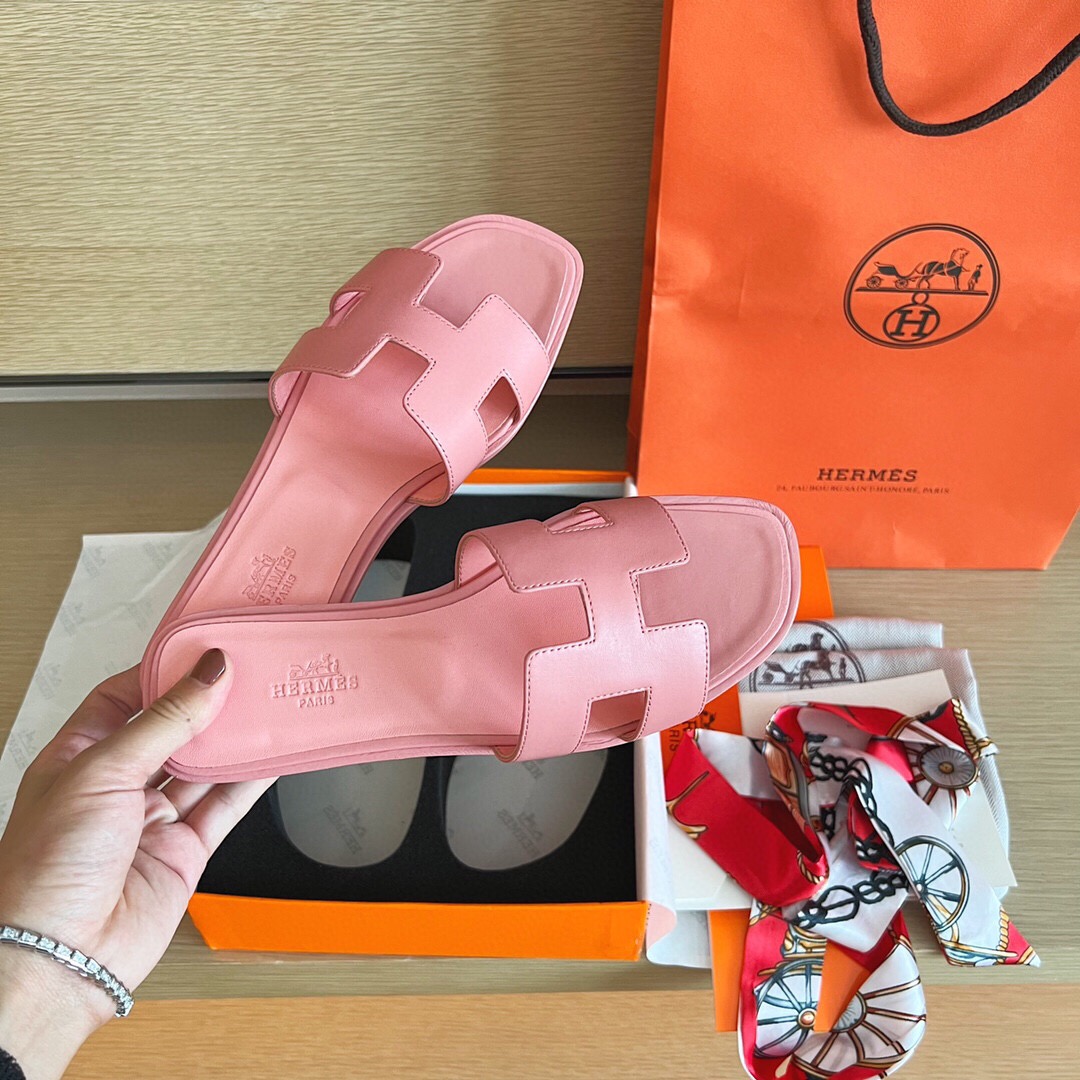 에르메스 2024 여성용  슬리퍼 WA3712 DN
