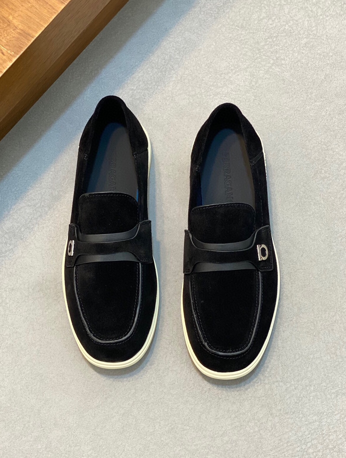 페라가모 2024 남성용 로퍼 FG154 SH-E