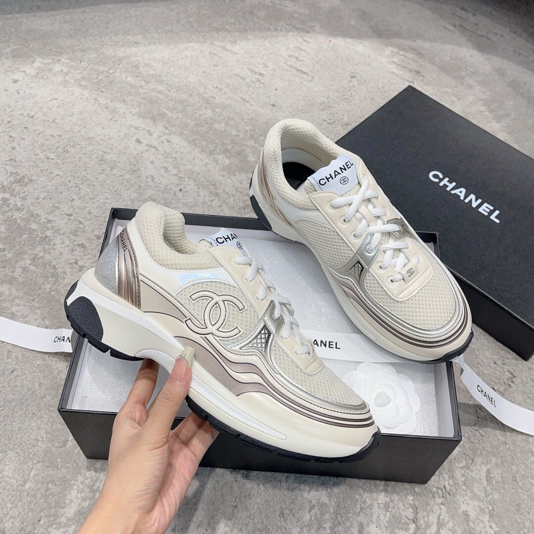 샤넬 2024 여성용 스니커즈 WA4045 DN