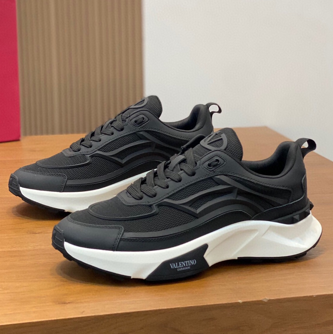 발렌티노 2024 남성용 스니커즈 VT201 SH-E