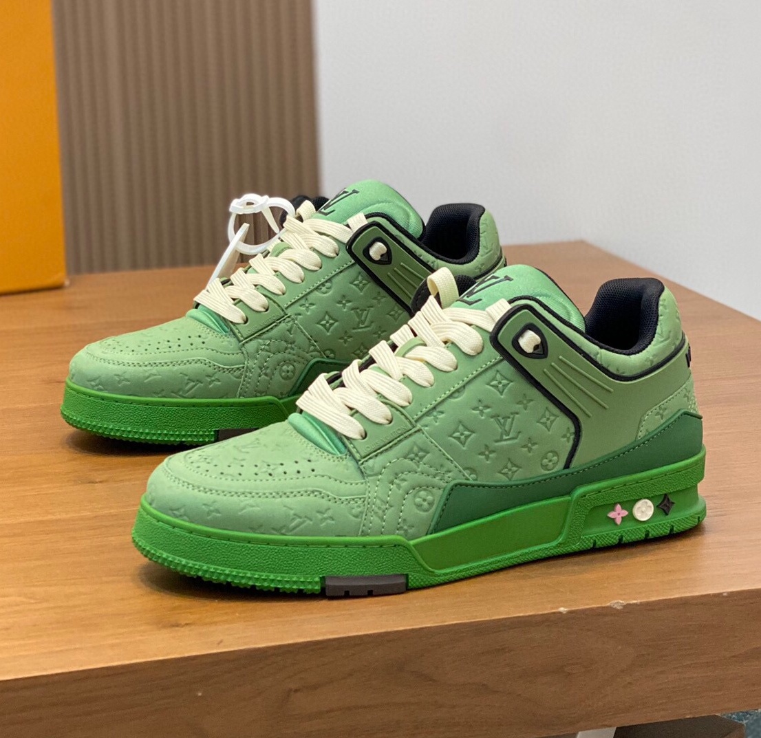루이비통 2024 남성용 스니커즈 LV672 SH-E