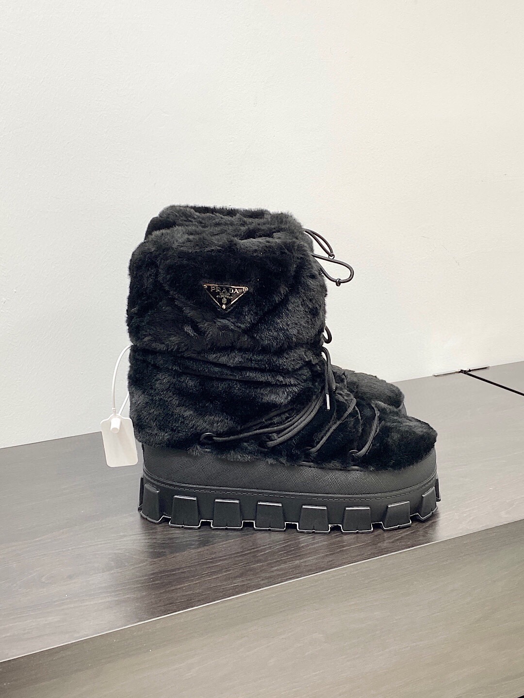 프라다 2024 여성용 부츠 WA4539 DN