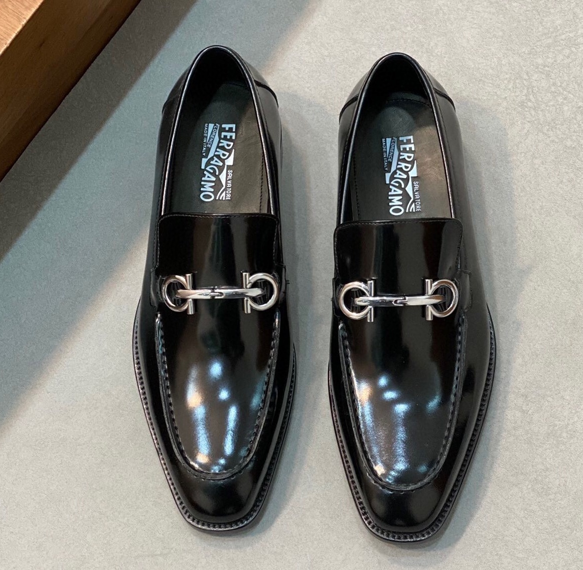 페라가모 2024 남성용 로퍼 FG174 SH-E