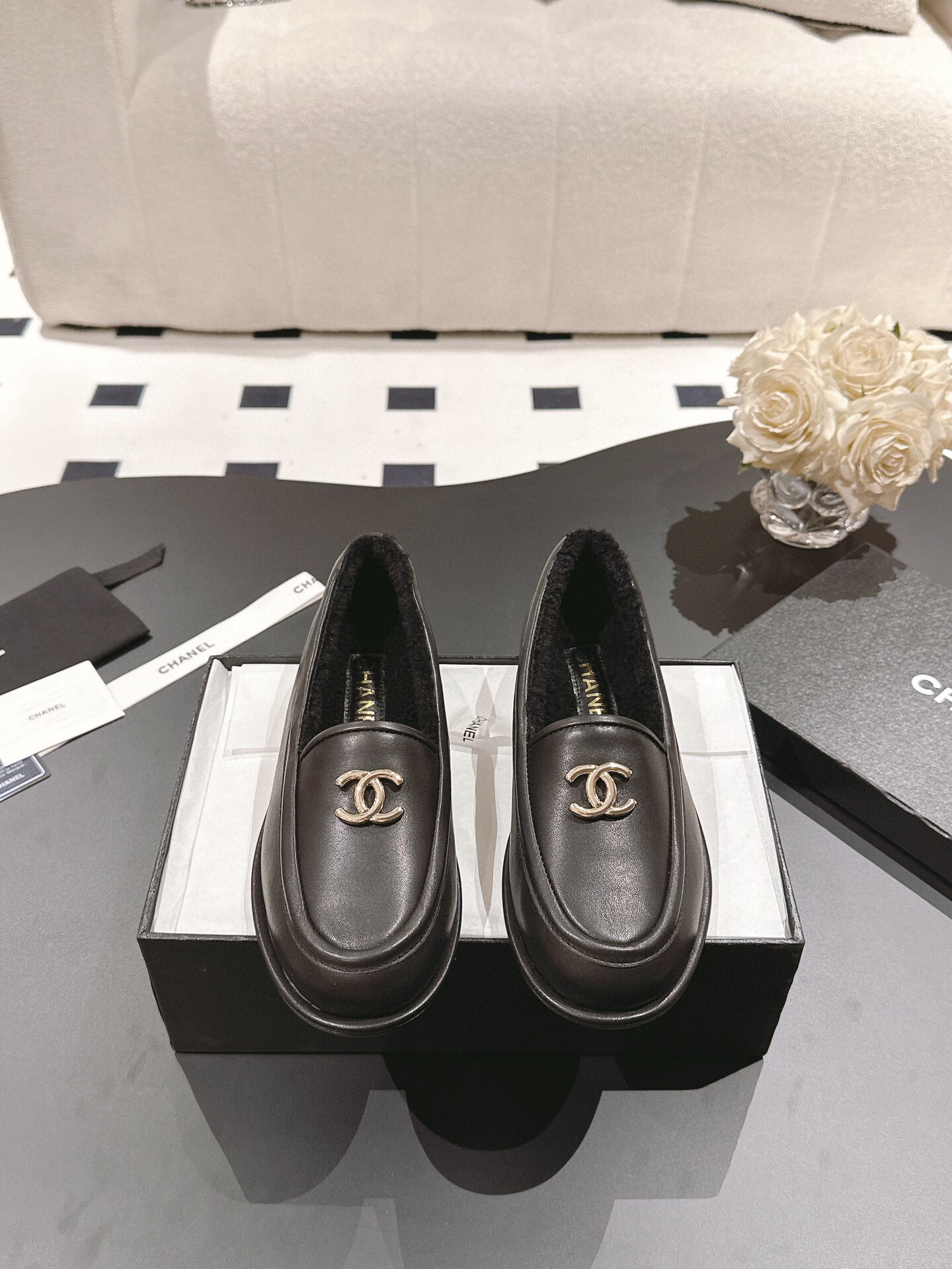 샤넬 2024 여성용 로퍼 WA4862 DN