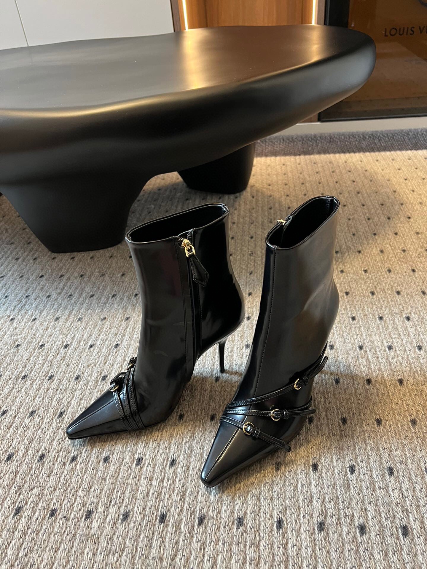 미우미우 2024 여성용 힐 부츠 WA4911 DN