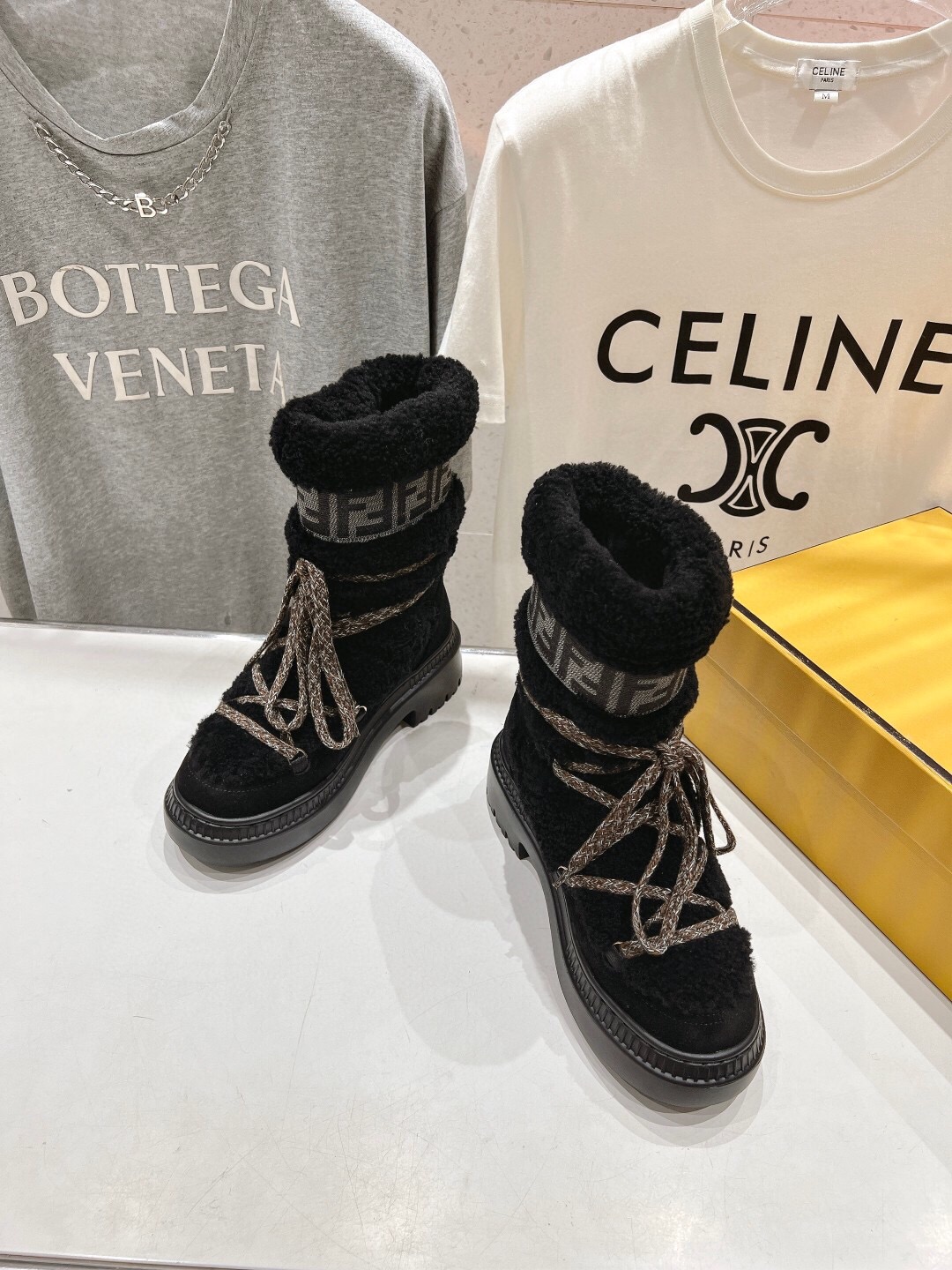 펜디 2024 여성용 부츠 WA4928 DN