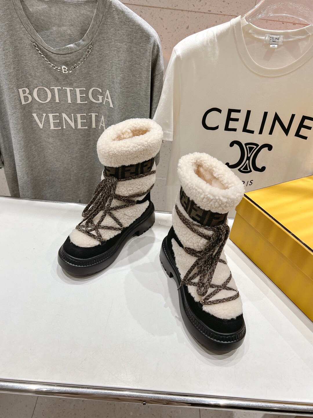 펜디 2024 여성용 부츠 WA4929 DN