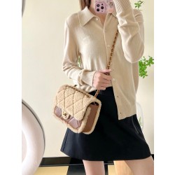 [홍콩명품.CHANEL] 샤넬 클래식 플랩백 시어링 램스킨 금장 베이지 브라운 AS5148 XC