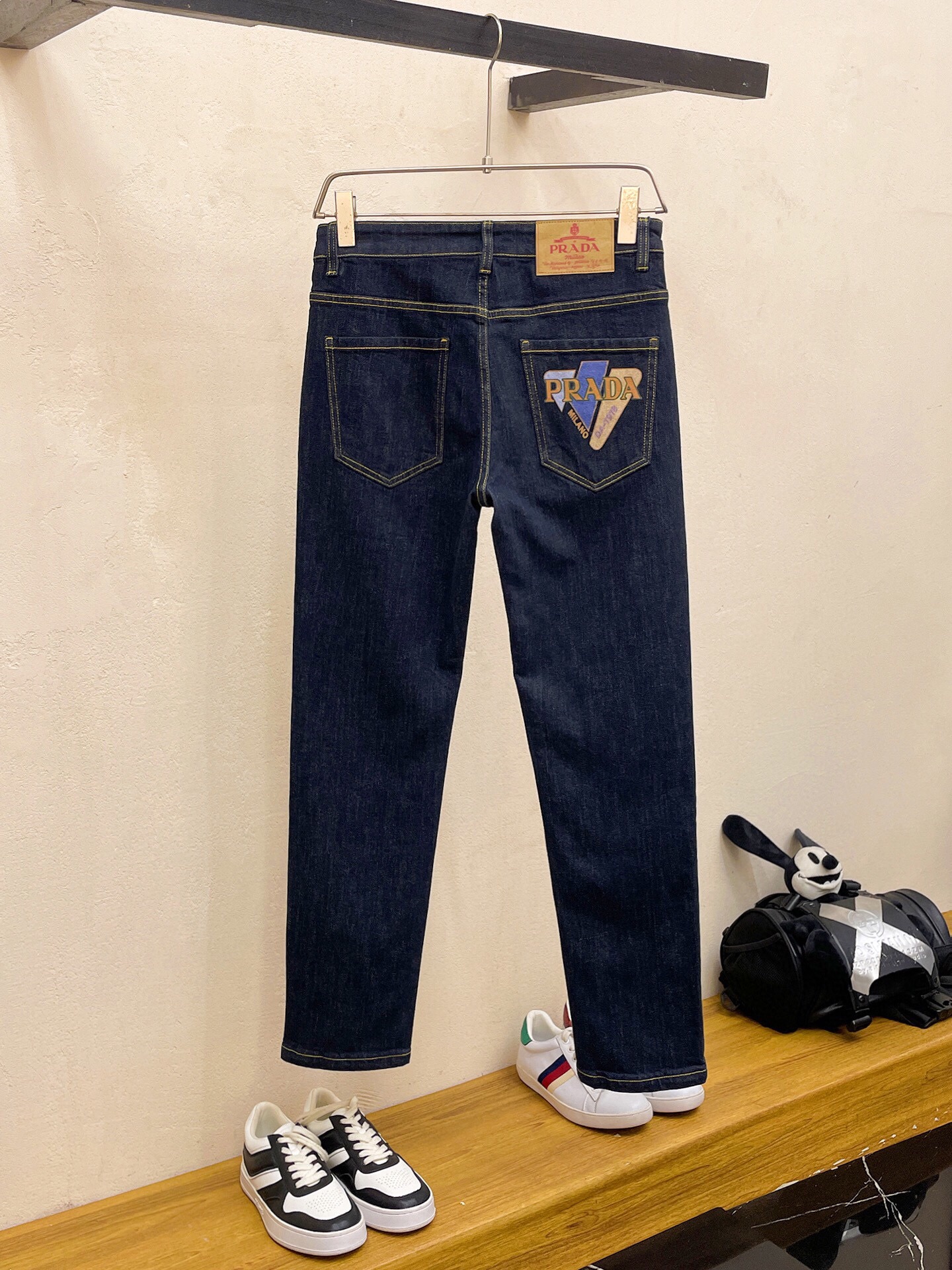 프라다 2025 남성용 청바지 PD1122 YB