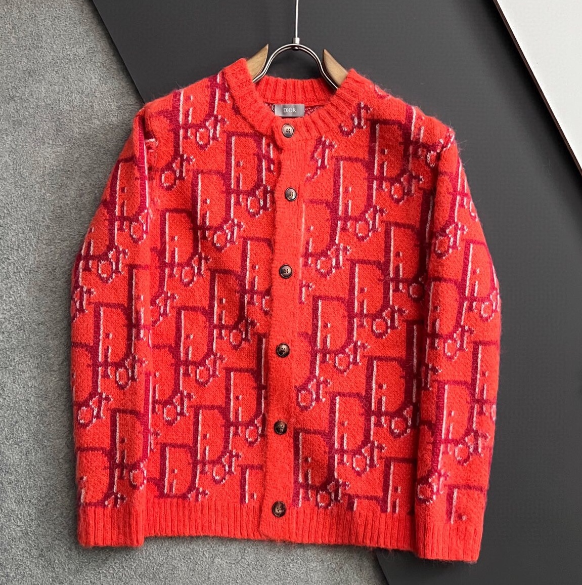 크리스챤 디올 2025 남성용 가디건 CD721 YB