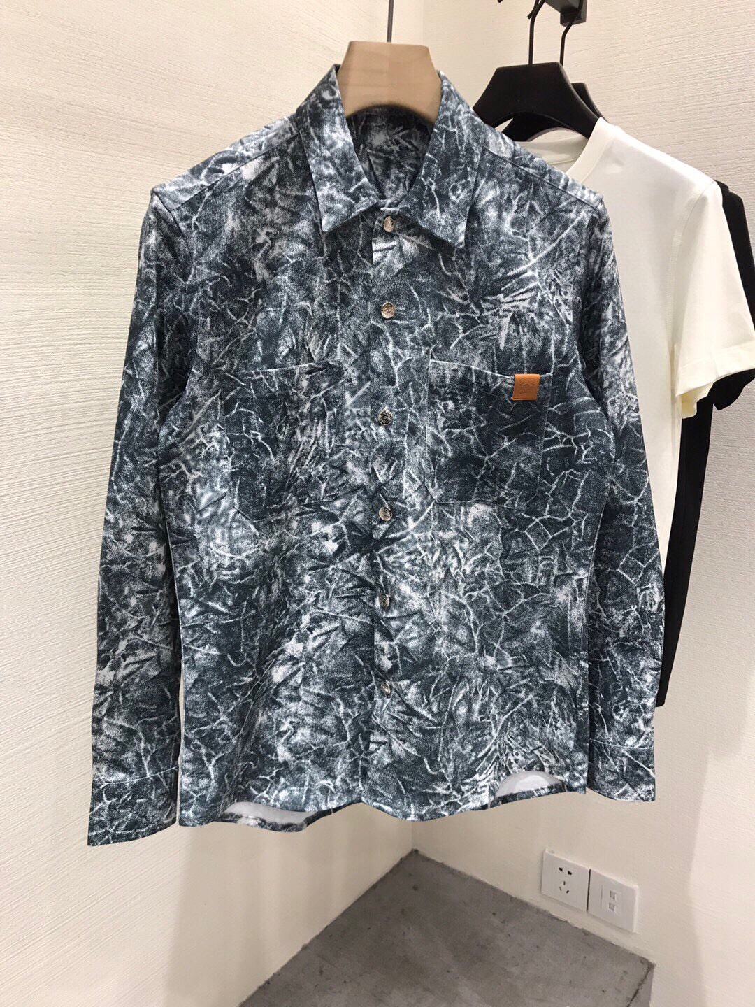 로에베 2025 남성용 셔츠 LE315 HD