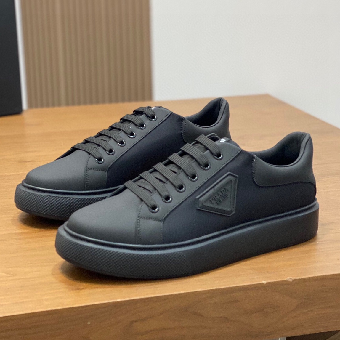 프라다 2025 남성용 스니커즈 PD545 SH-E