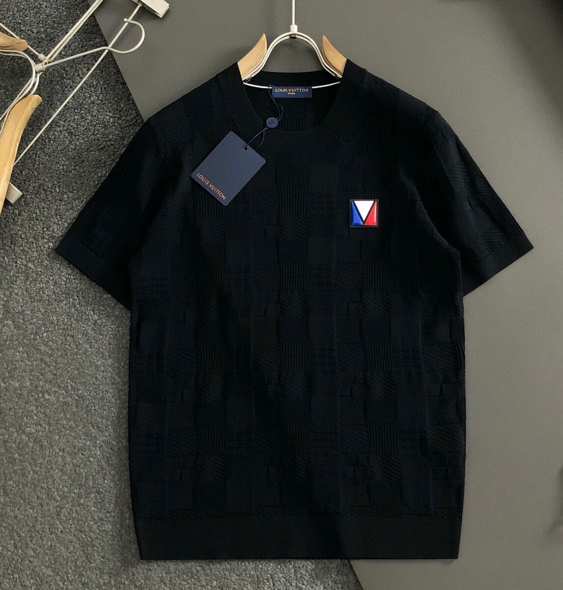 루이비통 2025 남성용 니트 반팔티 LV1603 YB