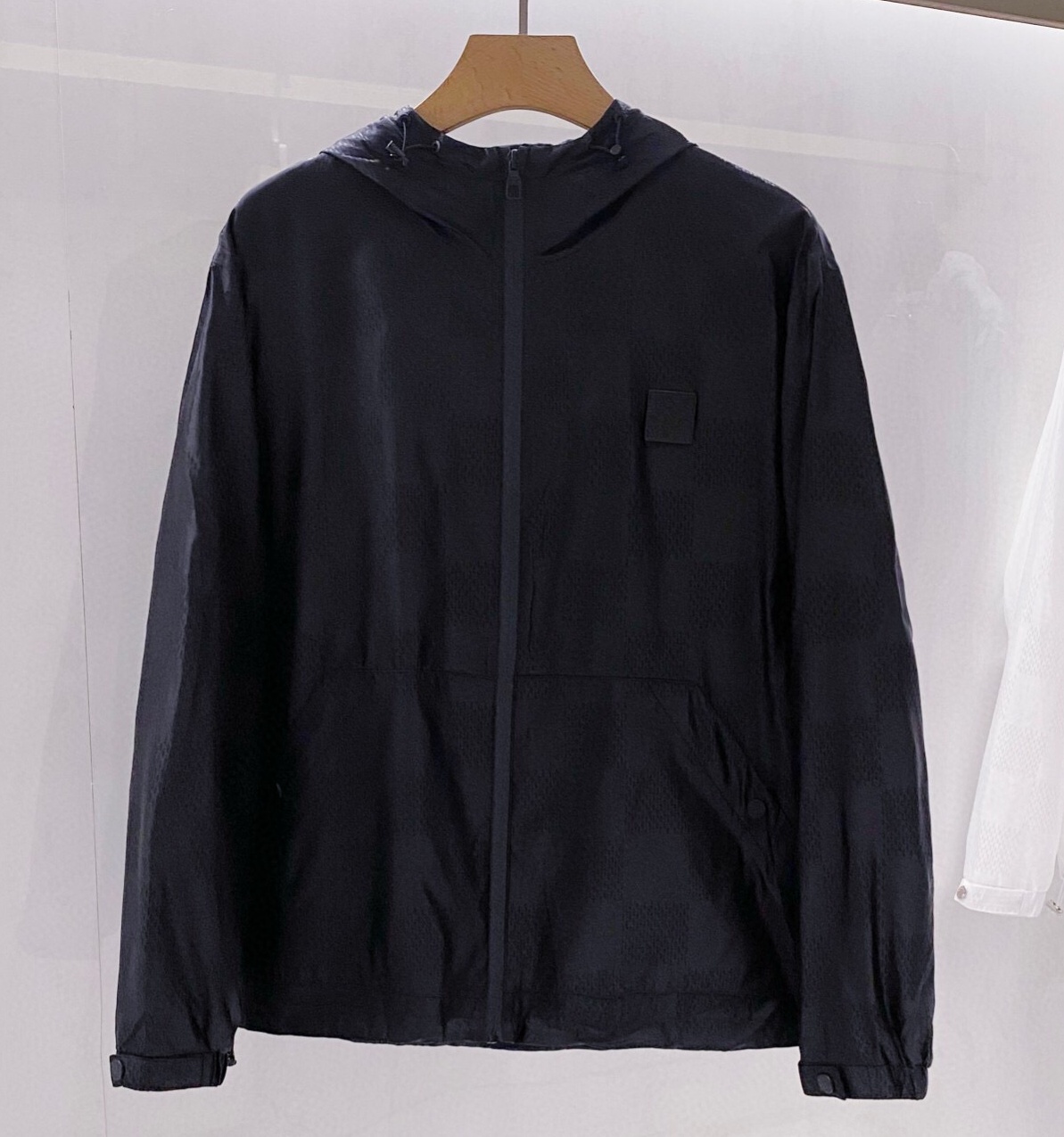 루이비통 2025 남성용 바라막이 후디자켓 LV1655 YB