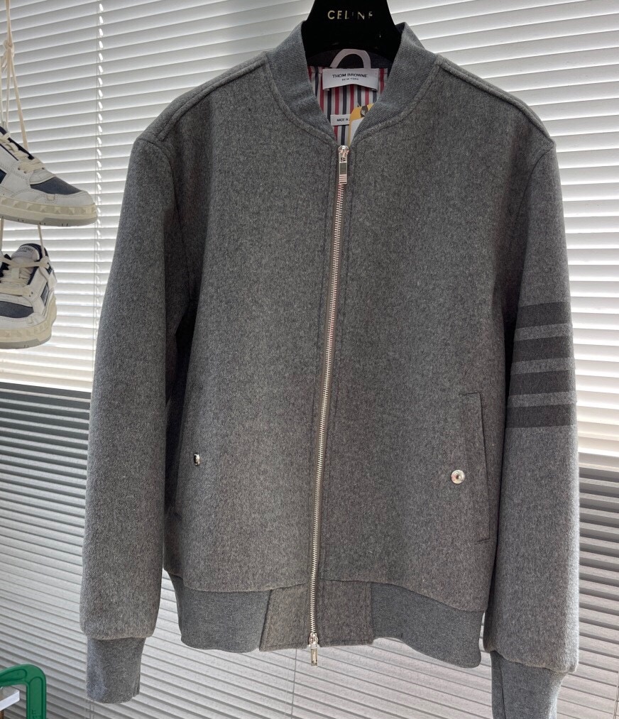 톰브라운 2025 남성용 자켓 TB1177 HD