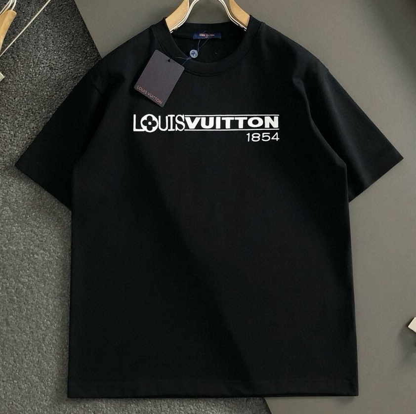 루이비통 2025 남성용  반팔티 LV1677 YB