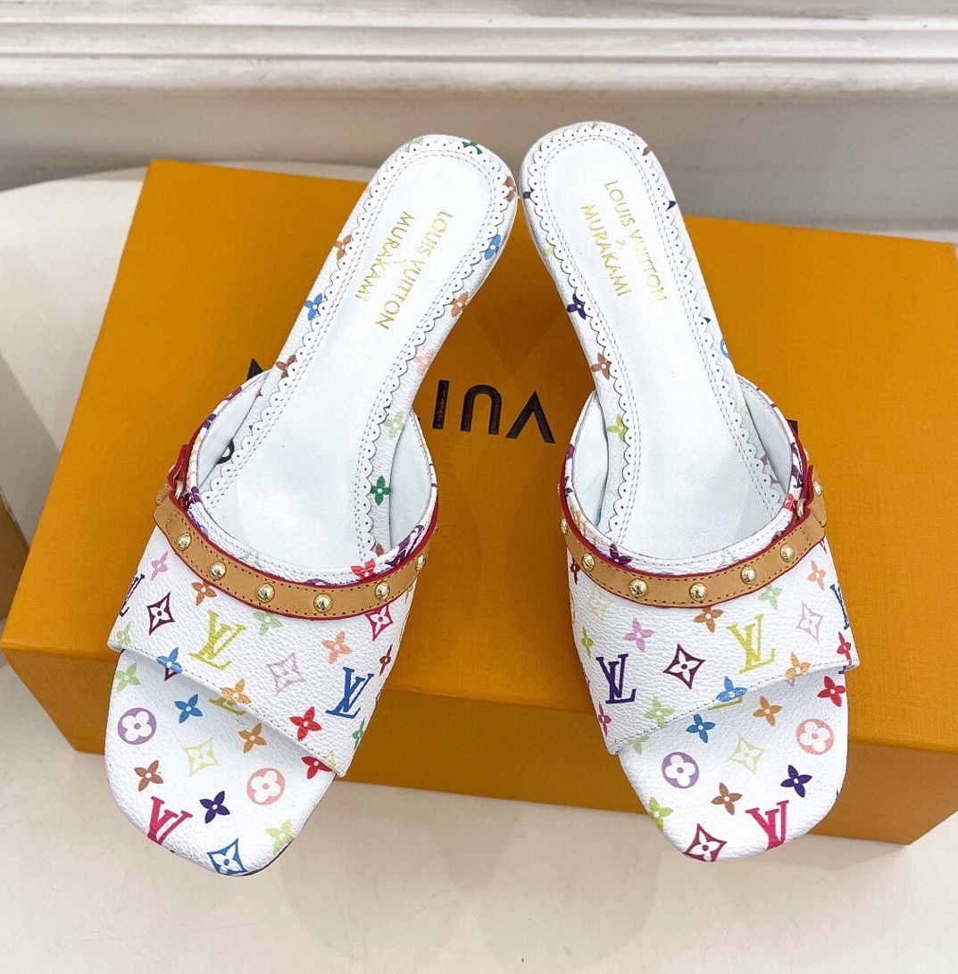 루이비통 2025 여성용 슬리퍼 WA5353 DN