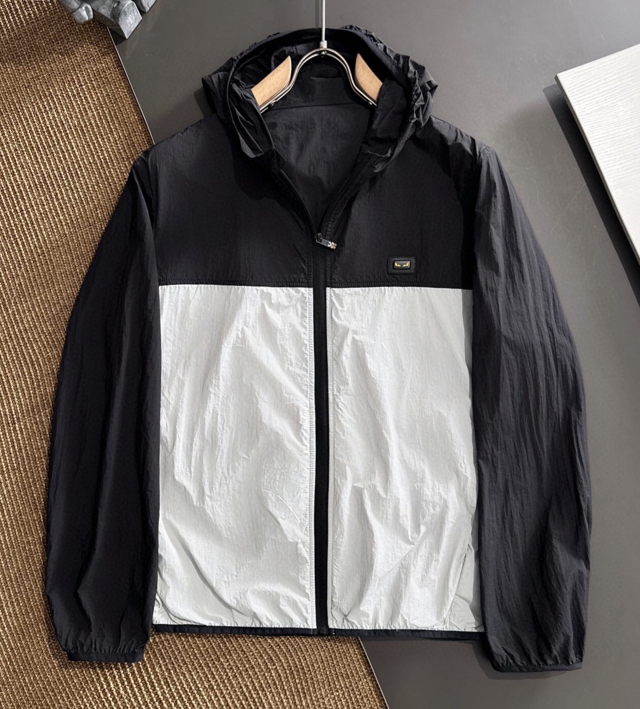 펜디 2025 남성용 바람막이자켓 FD513 PD