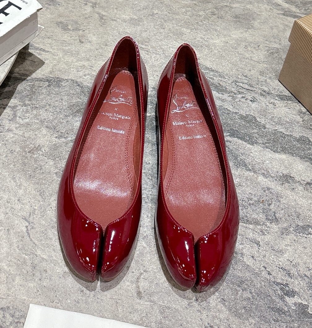 메종마르지엘라 2025 여성용 단화 WA5361 DN