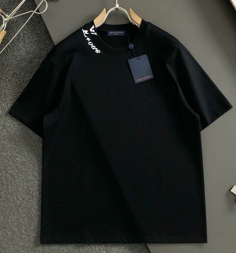 [홍콩명품.LOUIS VUITTON] 루이비통 2025 남성용 반팔 LV1844 HD  홍콩명품의류,구매대행,온라인명품