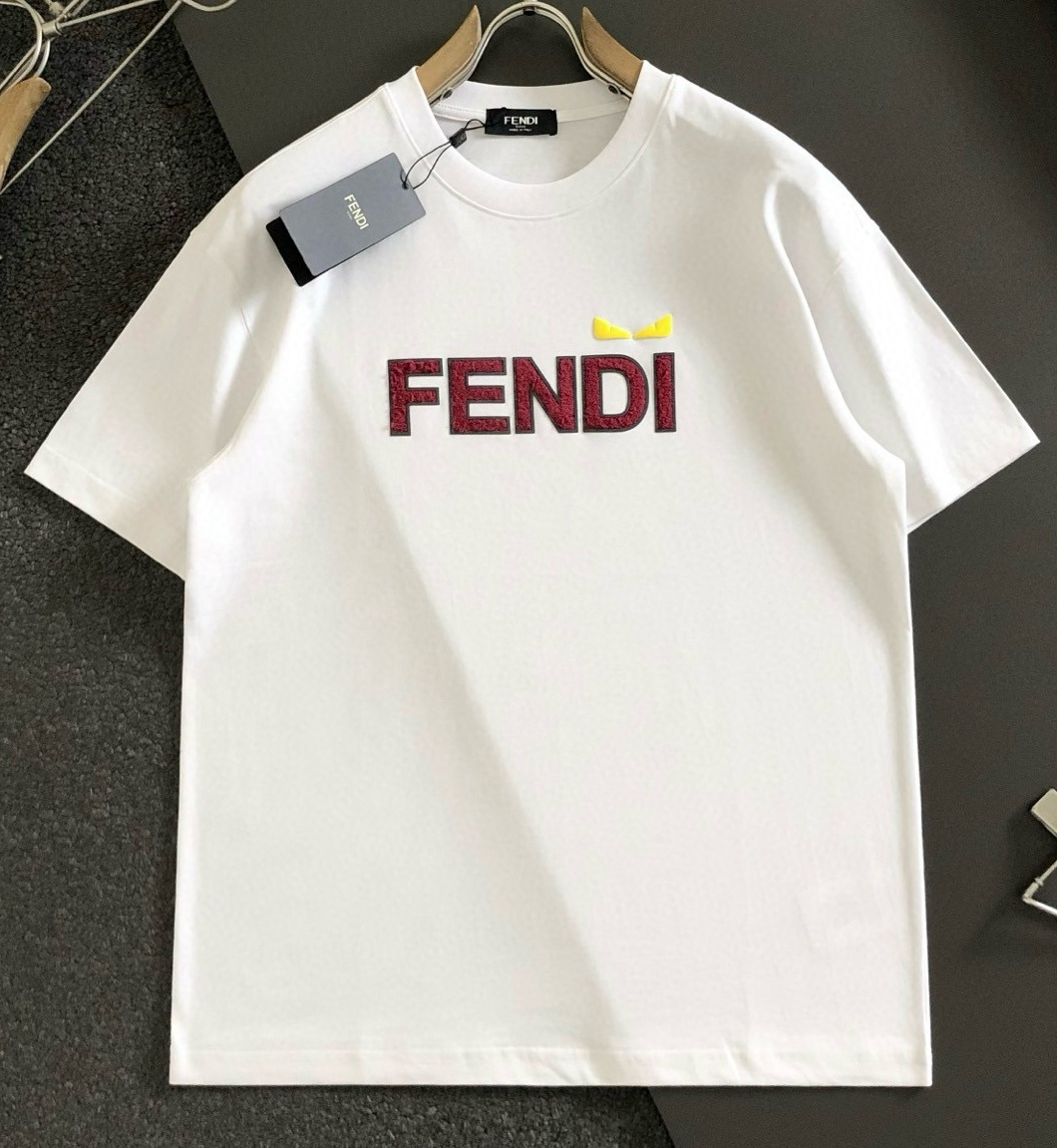 [홍콩명품,FENDI] 펜디2025 남성용  반팔티  FD541 YB 홍콩명품의류,구매대행,온라인명품