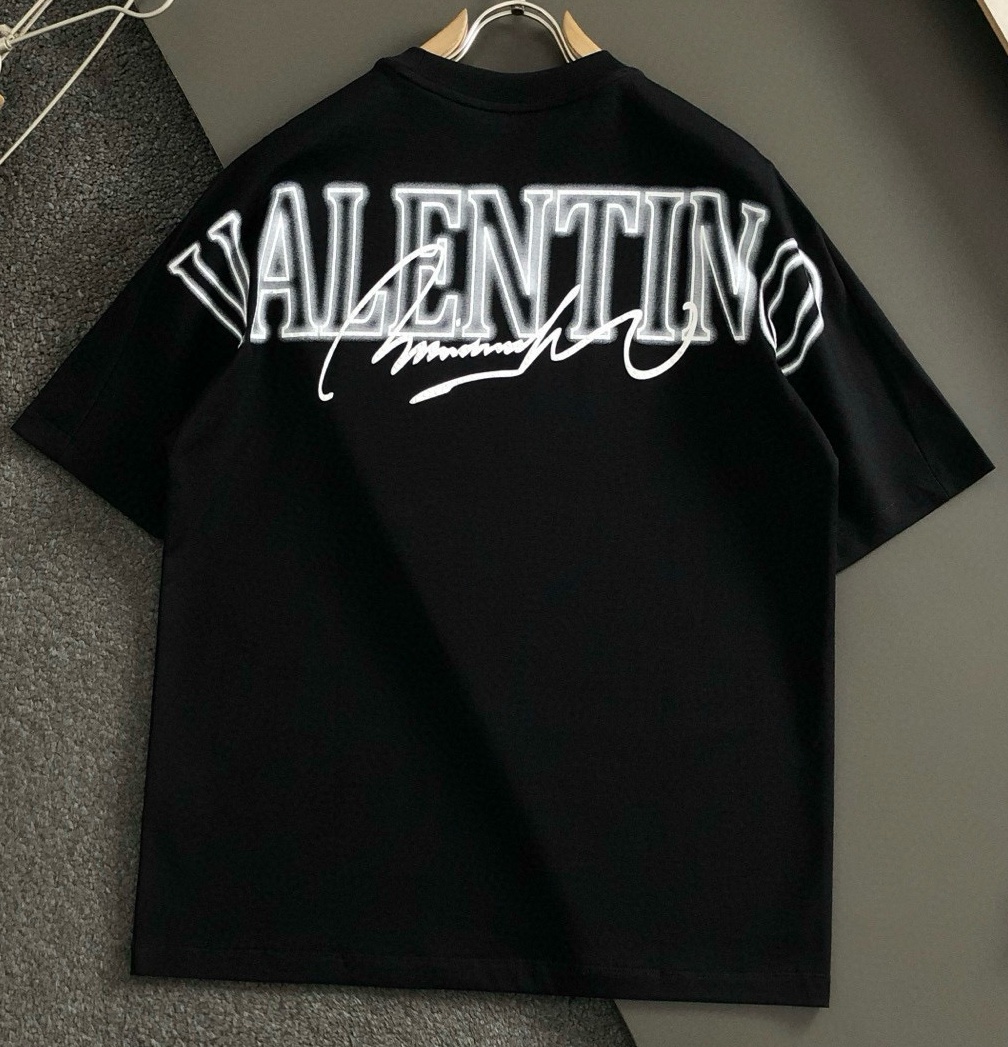 [홍콩명품.VALENTINO]발렌티노 2025 남성용 반팔티 VT044 YB 홍콩명품의류,구매대행,온라인명품